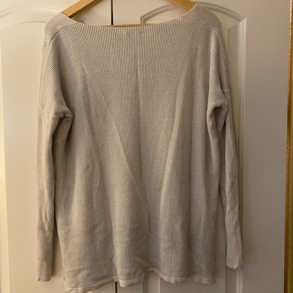 Off-white sweater size small in great condition. - Picture 2 of 4